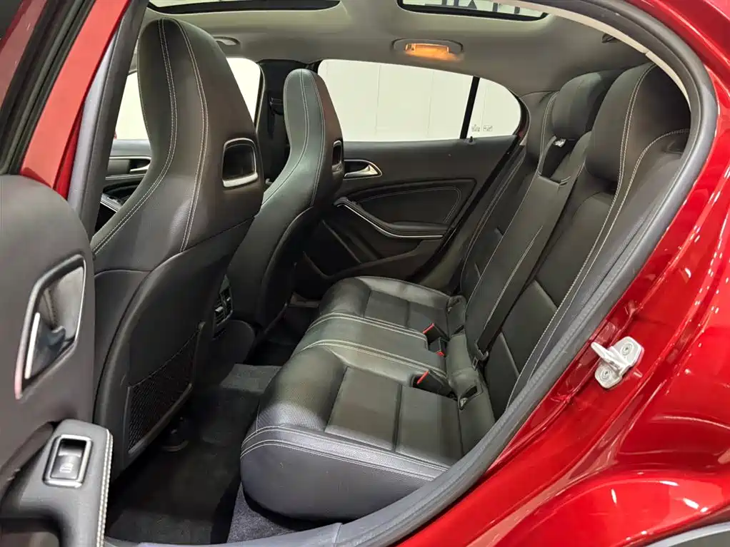 Mercedes-Benz GLA 2017 — фото 10