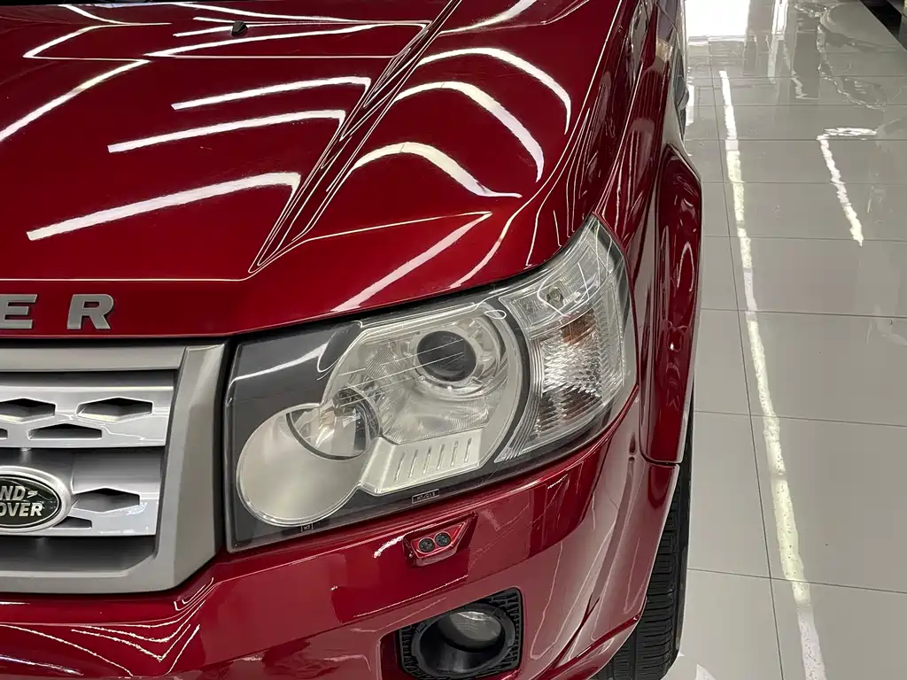 Land Rover Freelander 2 2011 — фото 47