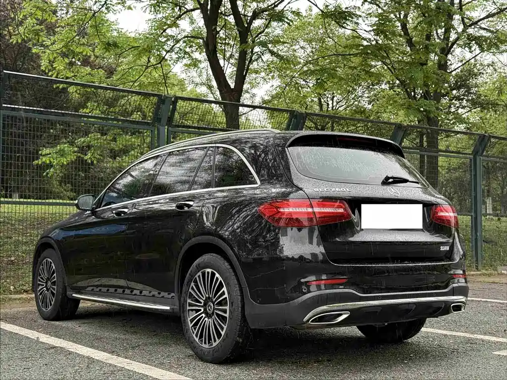 Mercedes-Benz GLC 2018 — фото 10
