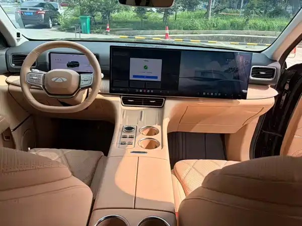 Chery Fengyun T11 2025