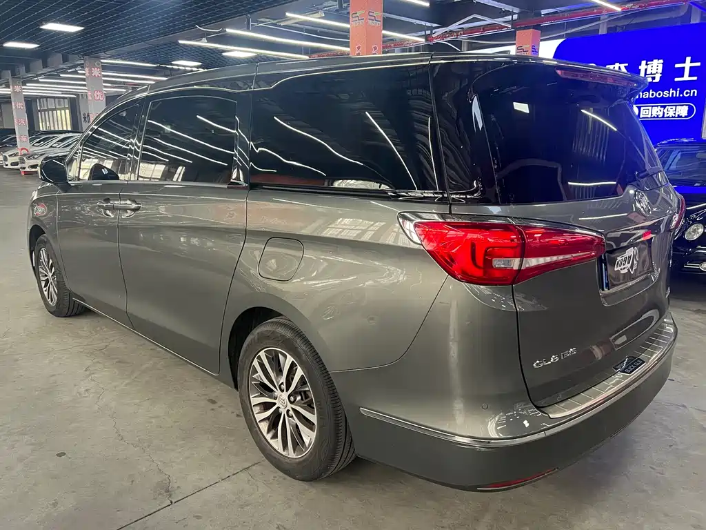 Buick GL8 2019