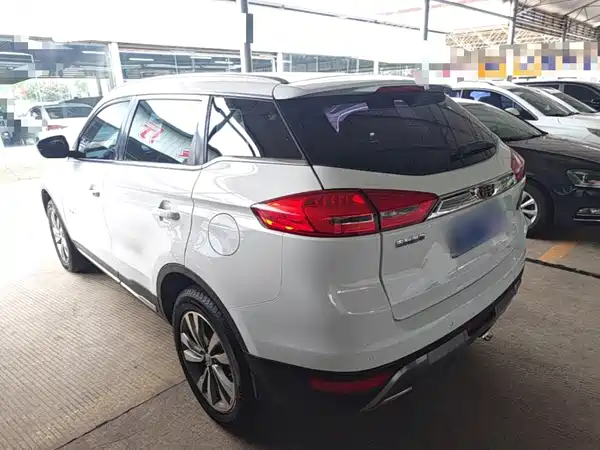 Geely Boyue 2016