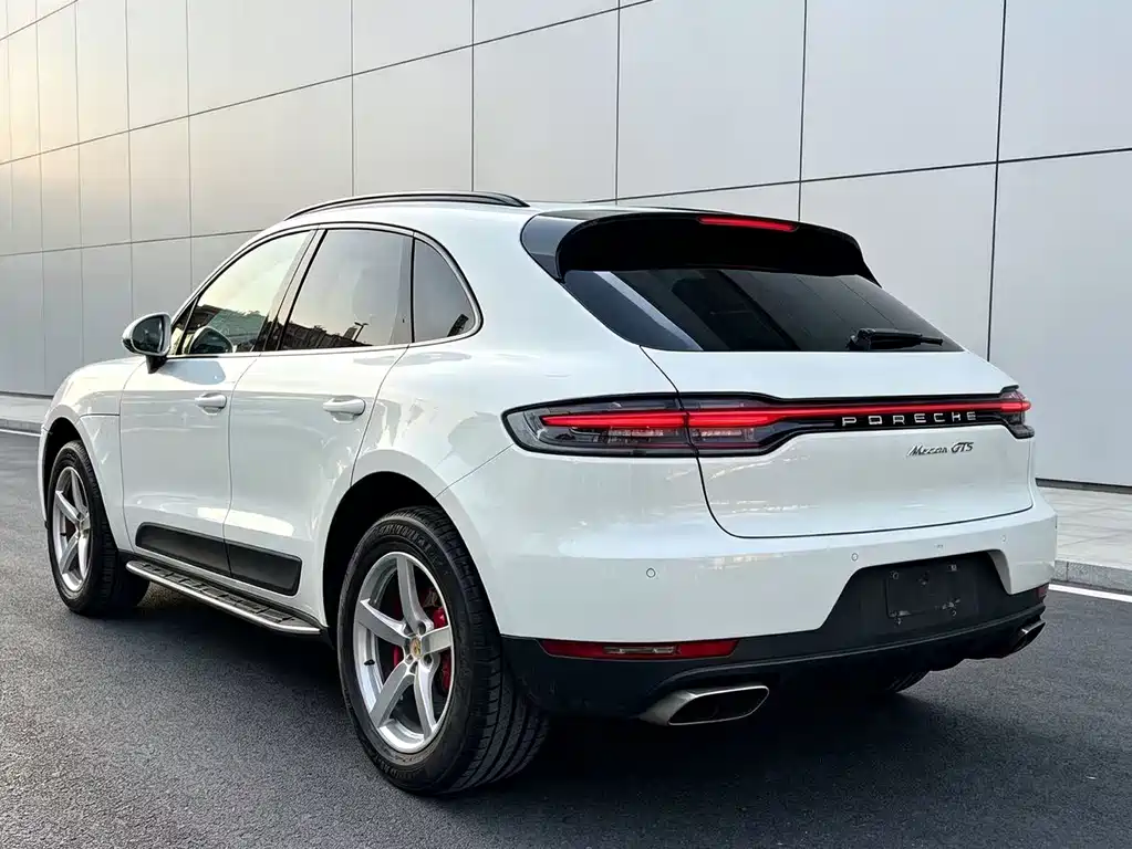 Porsche Macan 2019 — фото 5