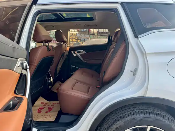 Geely Boyue 2018