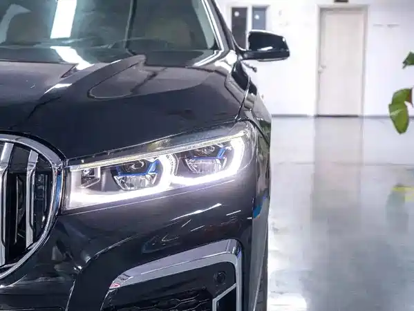 BMW 7 Series 2012