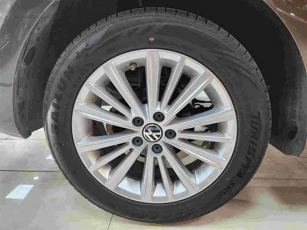 Volkswagen Gran Lavida 2015 — фото 18