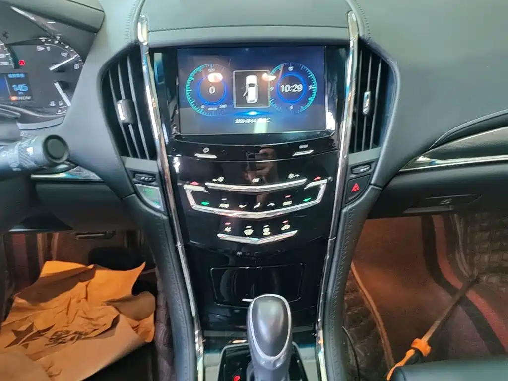 Cadillac ATS-L 2018 — фото 13