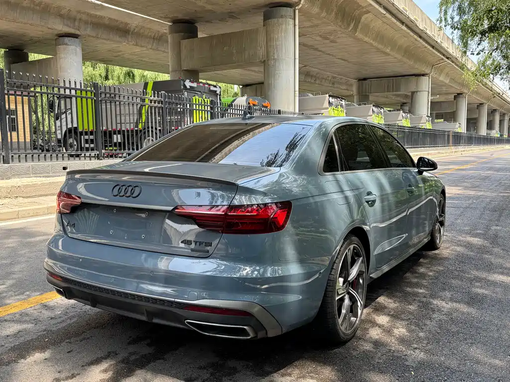 Audi A4L 2022