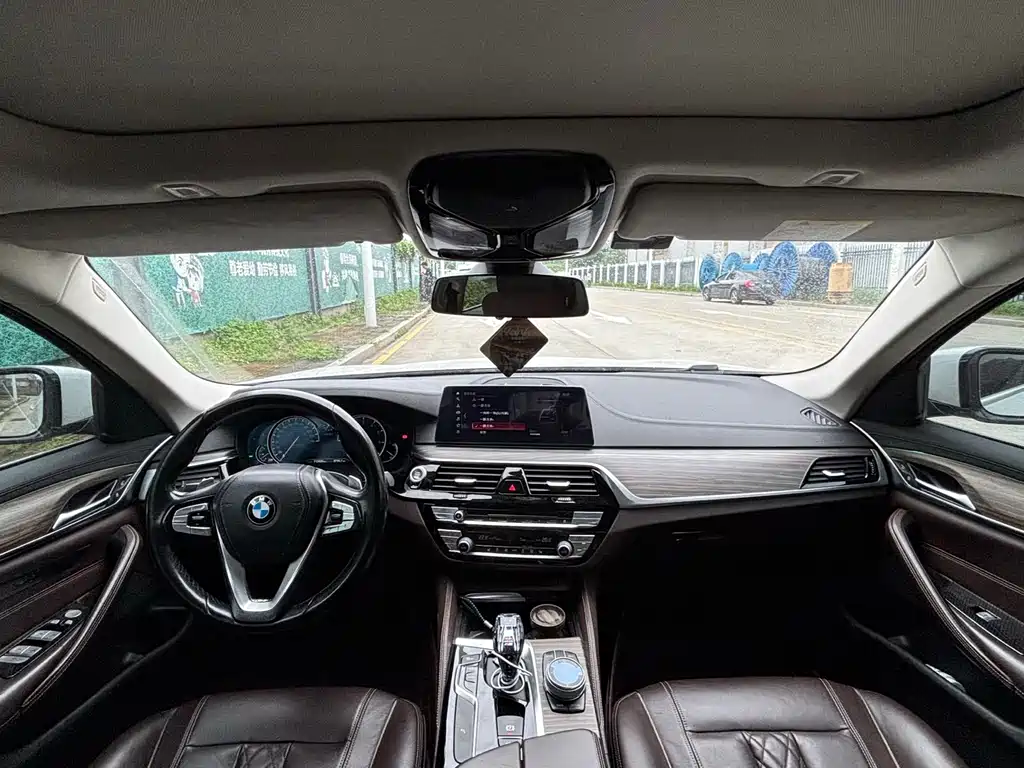 BMW 5 Series 2018
