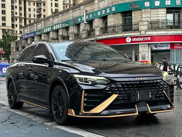 Dongfeng Yixuan MAX 2022