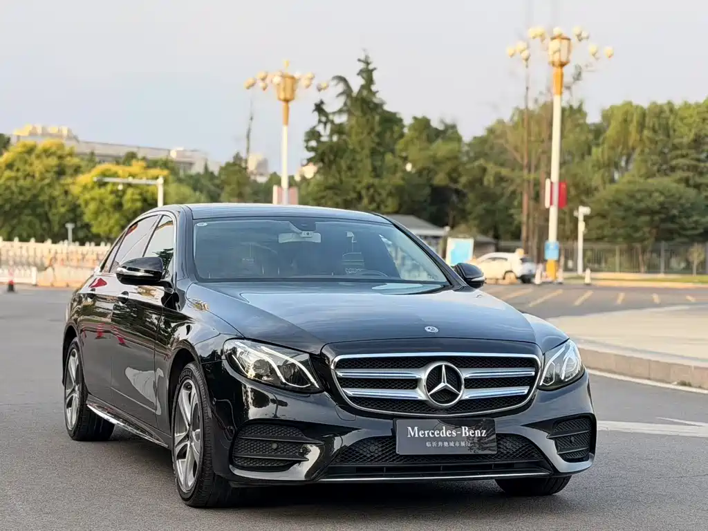 Mercedes-Benz E-Class 2018