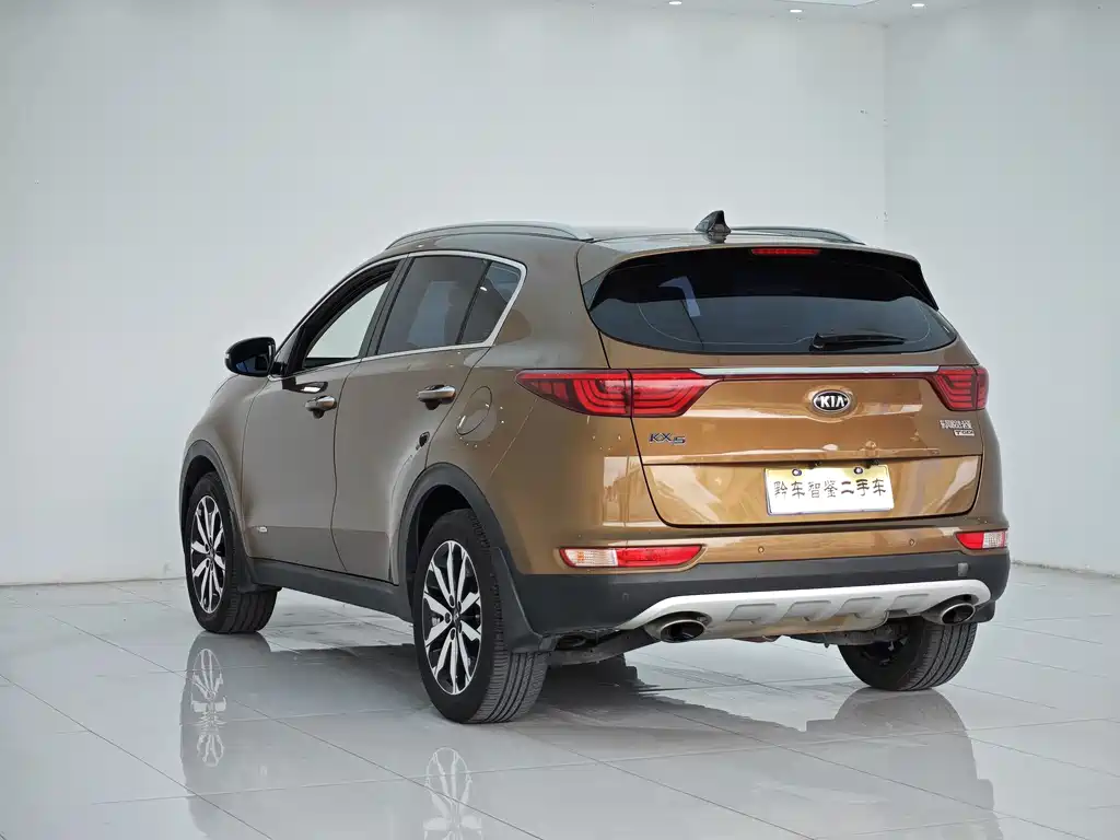Kia KX5 2016 — фото 6