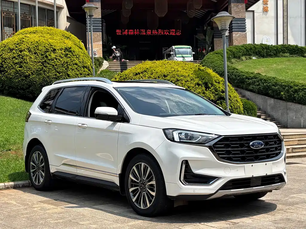 Ford Edge 2021 — фото 3
