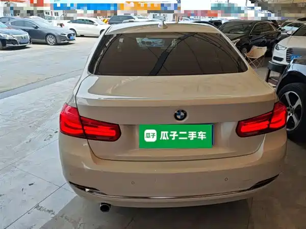 BMW 3 Series 2016