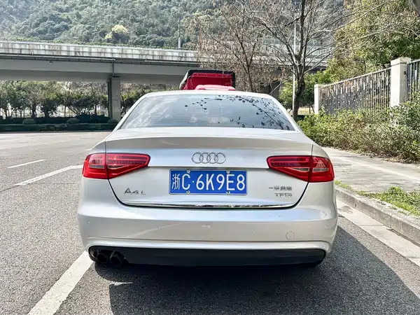 Audi A4L 2013
