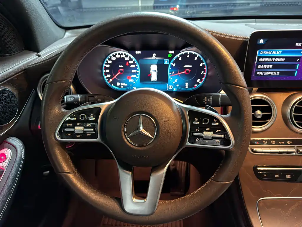 Mercedes-Benz GLC 2020 — фото 12