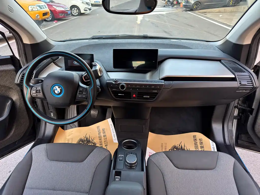 BMW i3 2019 — фото 12