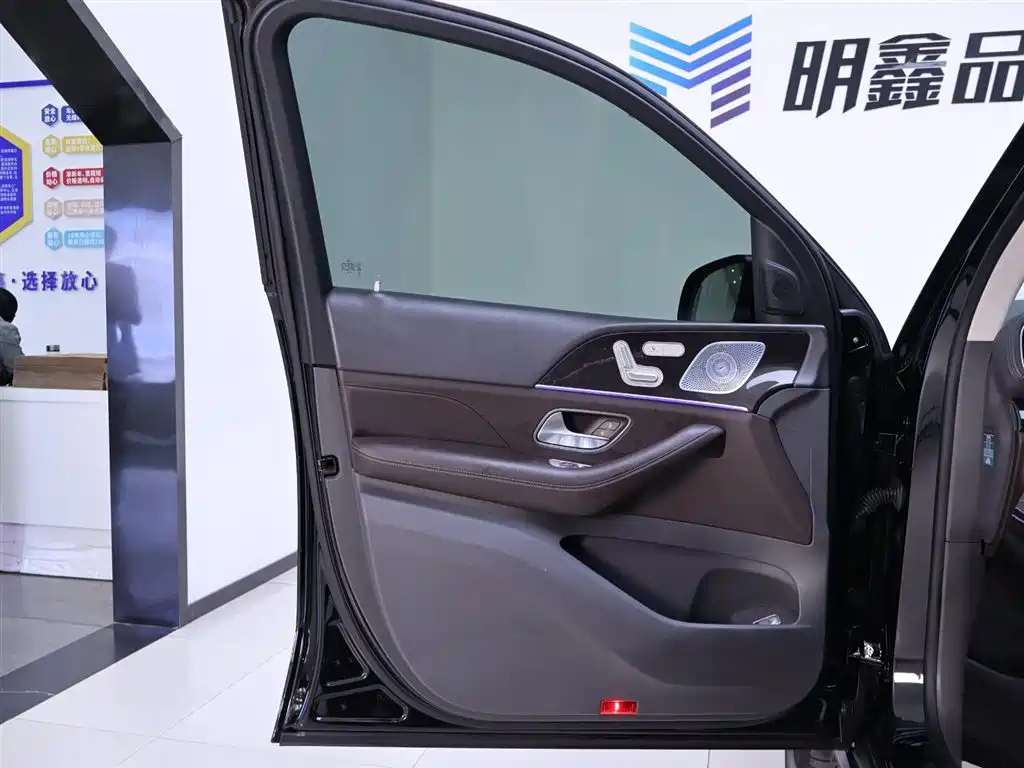 Mercedes-Benz GLE 2020 — фото 18