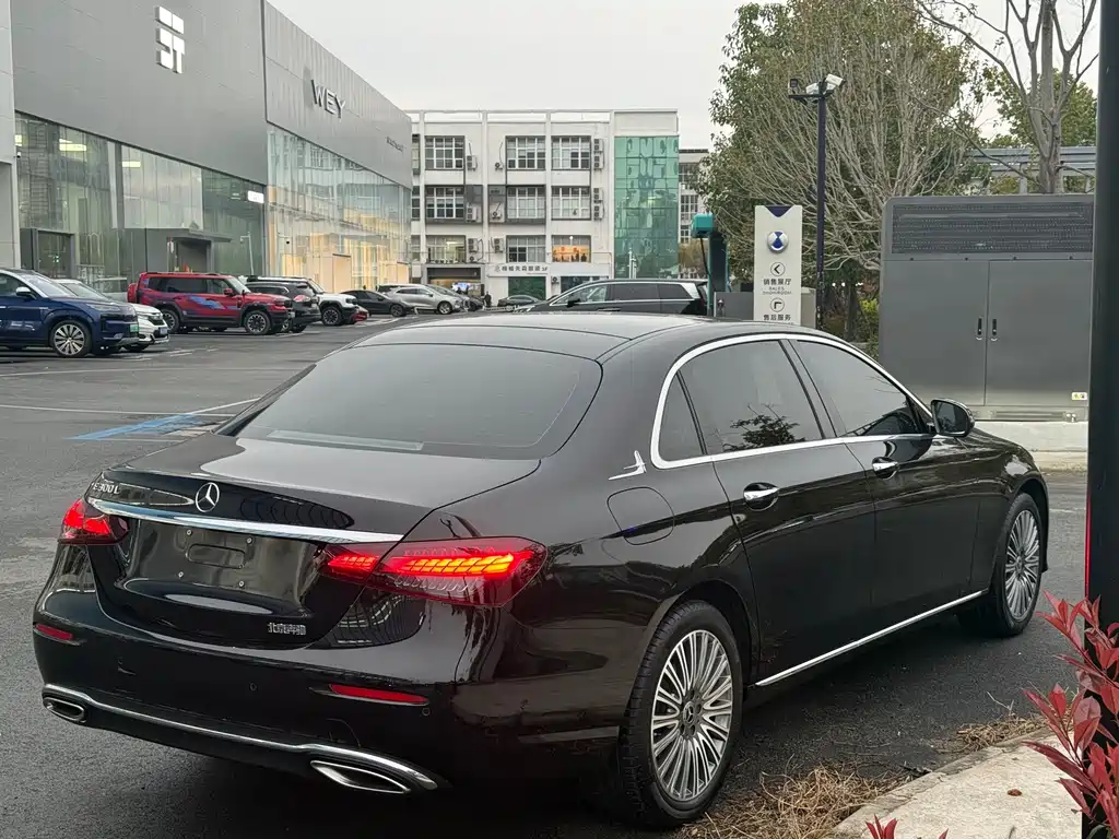 Mercedes-Benz E-Class 2020