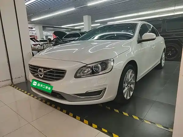 Volvo S60 2017