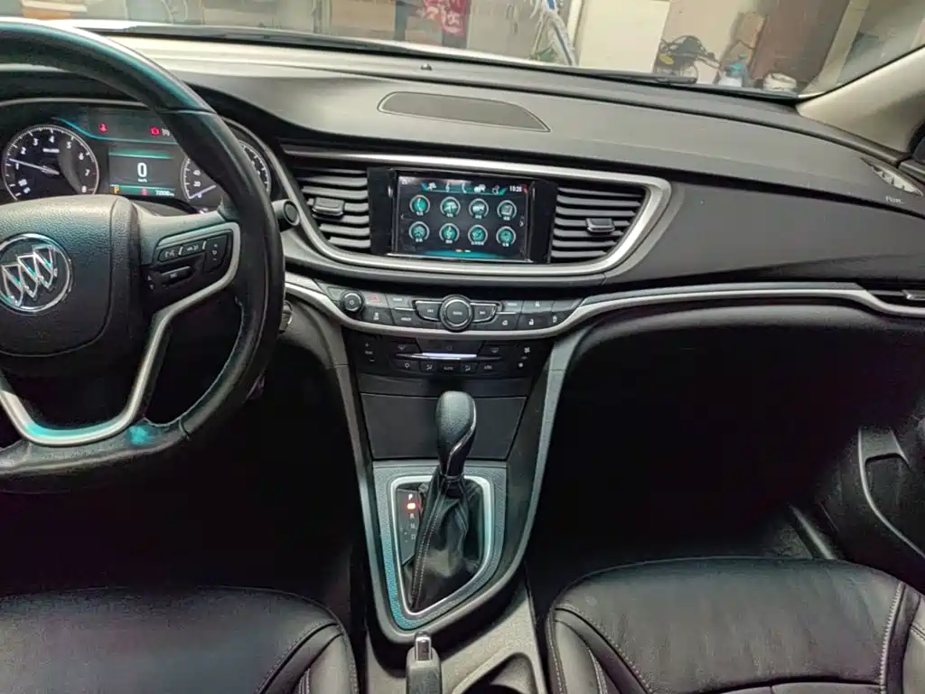 Buick Excelle 2019 — фото 13