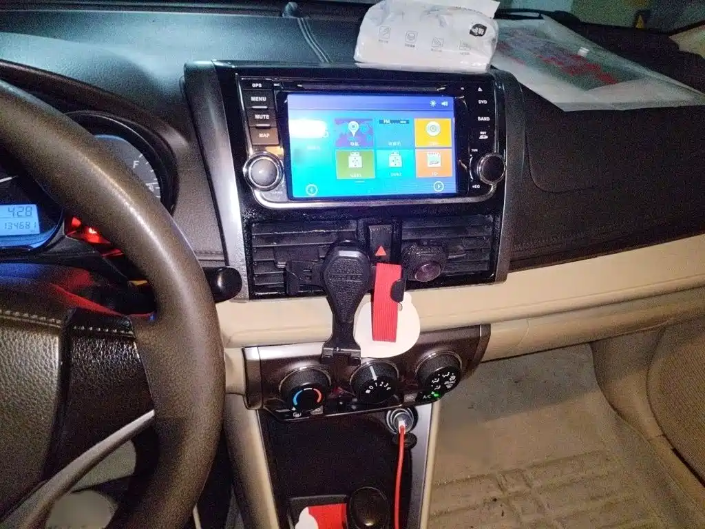 Toyota Yaris L 2016