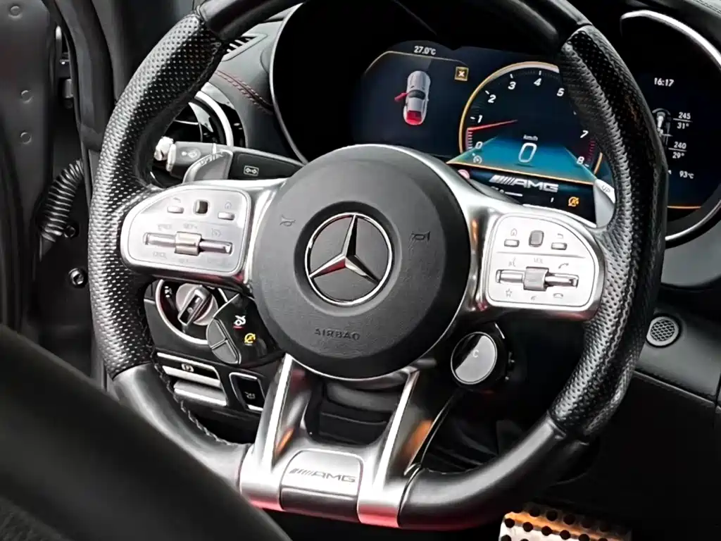 Mercedes-Benz AMG GT 2021 — фото 4