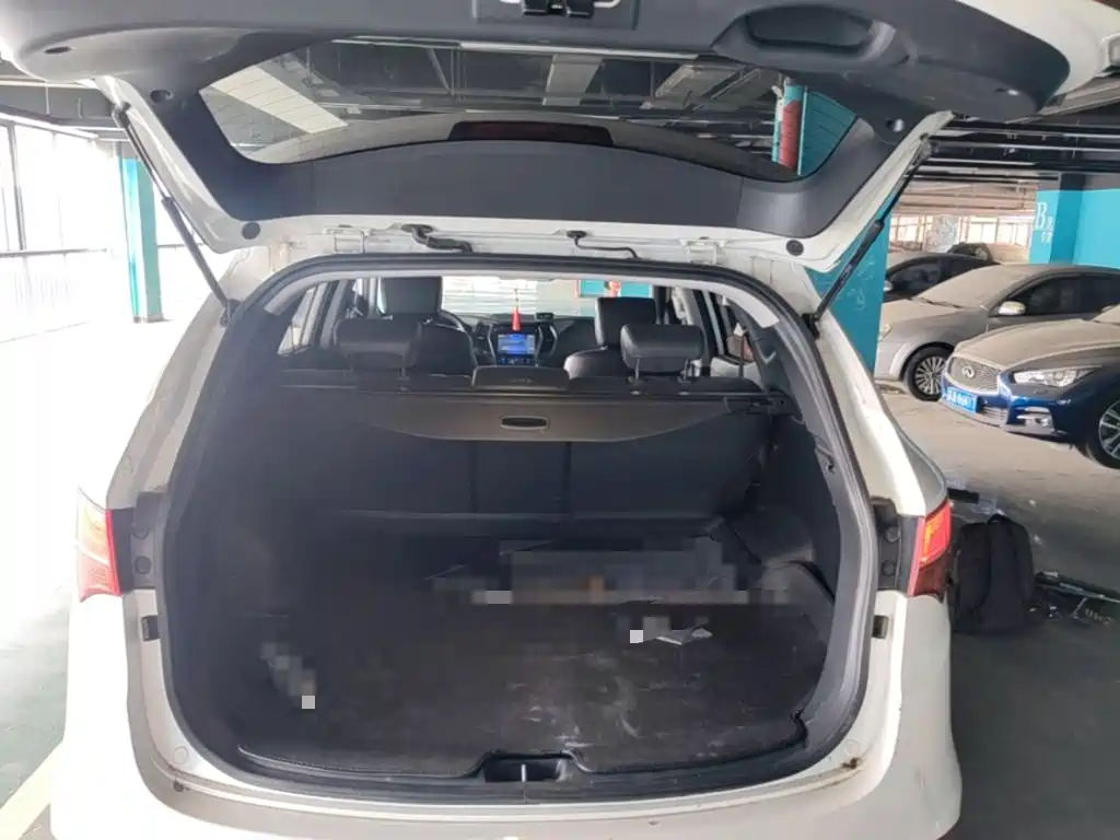 Hyundai Santa Fe 2015 — фото 19