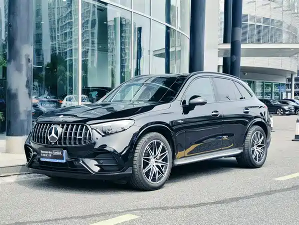 Mercedes-Benz GLC AMG 2025