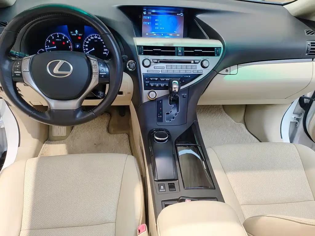 Lexus RX Classic 2013 — фото 8