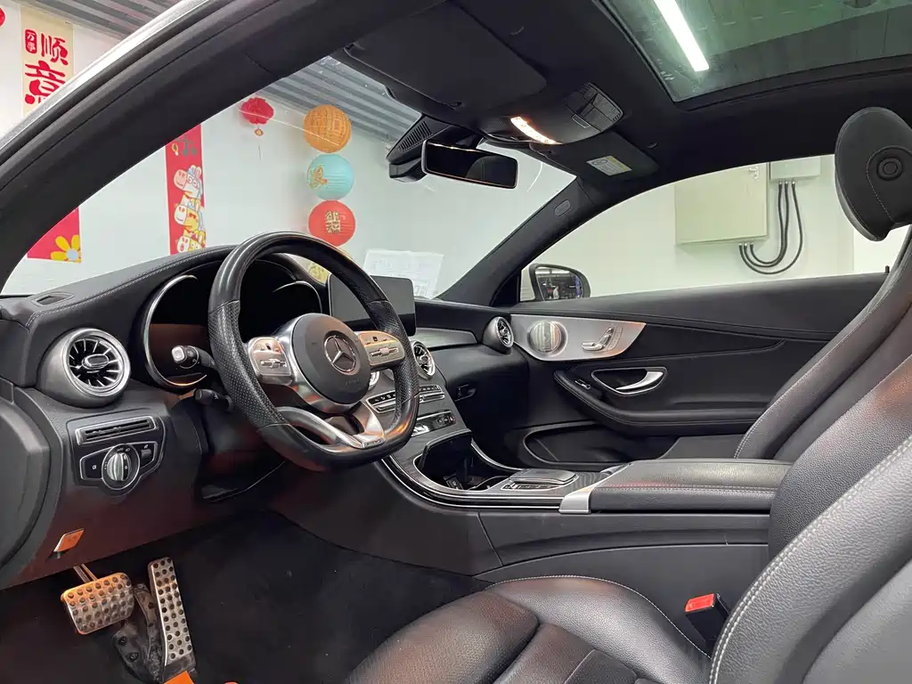 Mercedes-Benz C-Class 2019 — фото 21