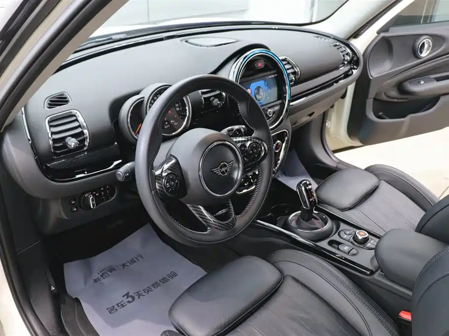 MINI Clubman 2020 — фото 14