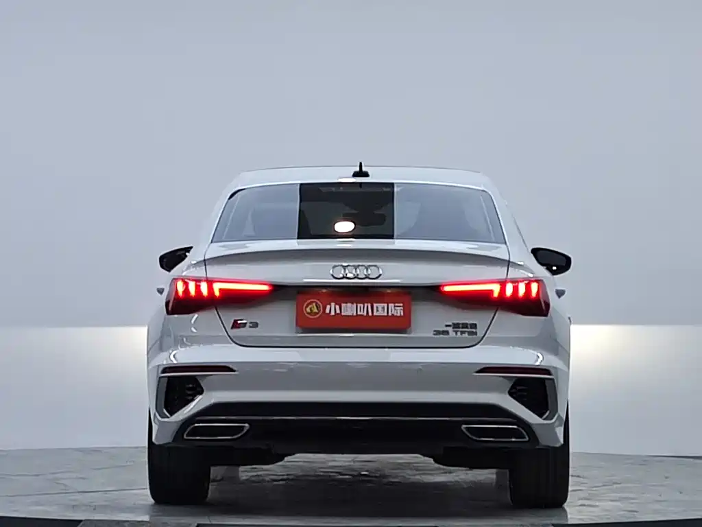 Audi A3 2023 — фото 7
