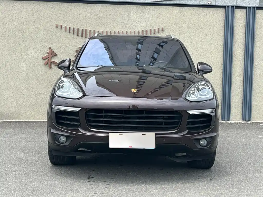 Porsche Cayenne 2017 — фото 3