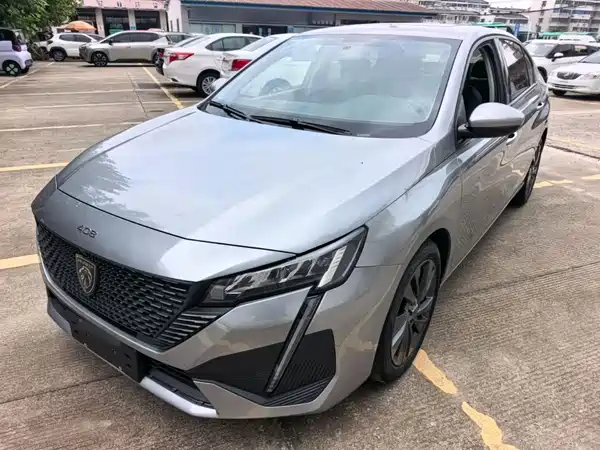 Peugeot 408 2023