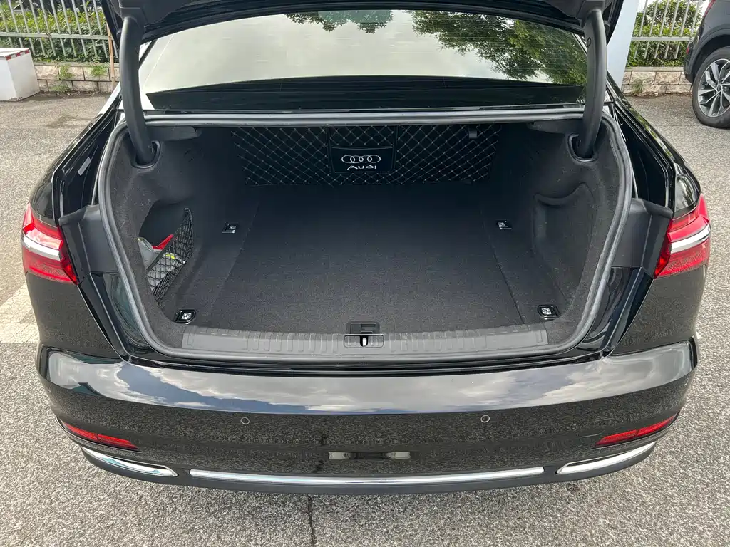 Audi A6L 2019 — фото 7