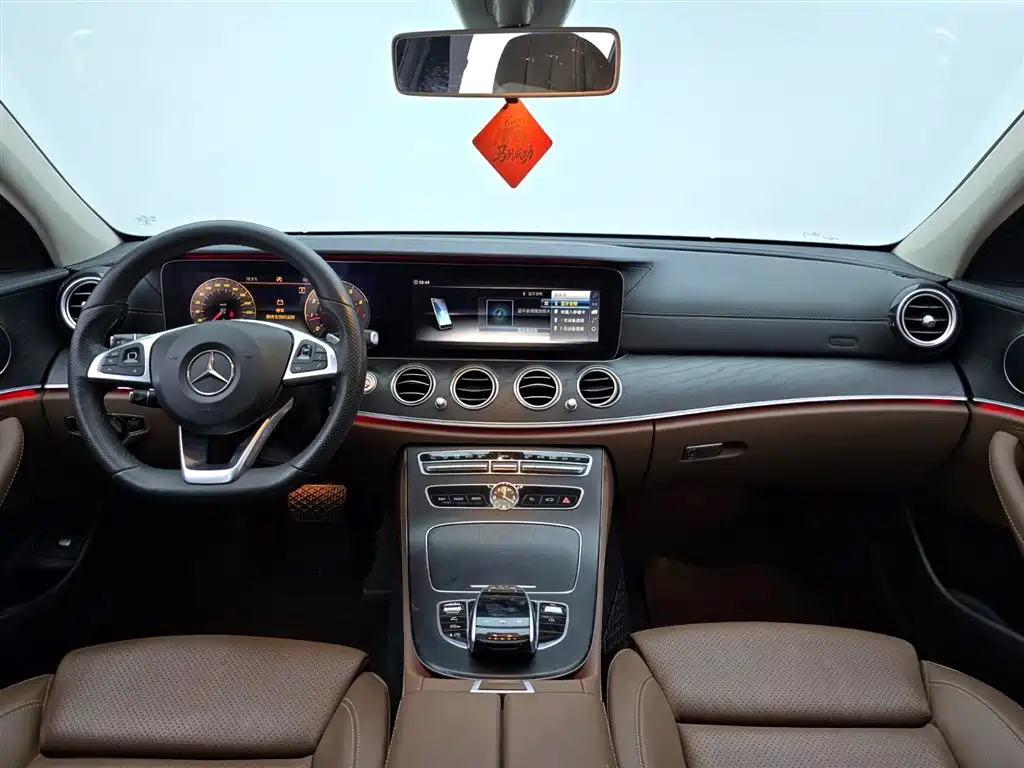 Mercedes-Benz E-Class 2018 — фото 7