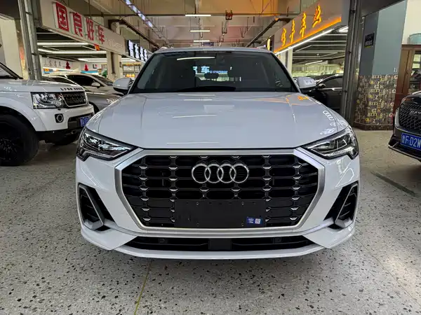 Audi Q3 2023