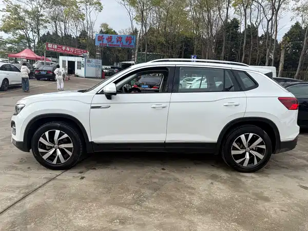 Volkswagen Tayron 2021