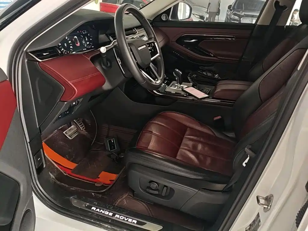 Land Rover Range Rover Evoque 2022 — фото 15