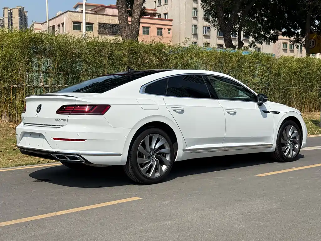 Volkswagen CC 2022 — фото 23