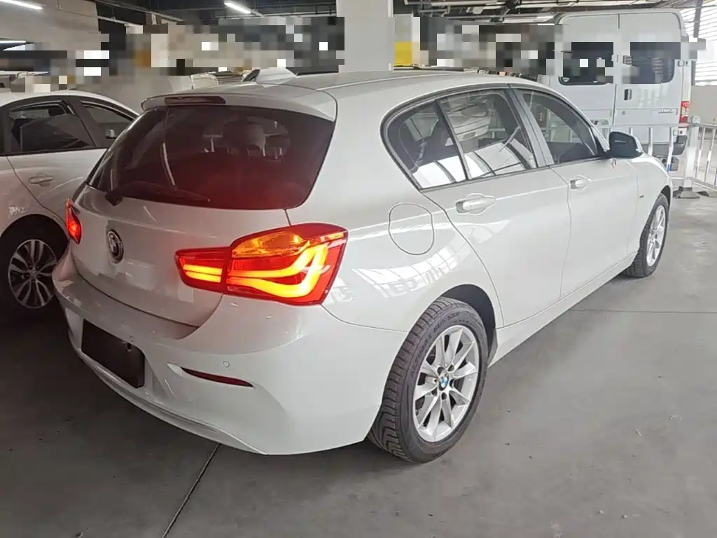 BMW 1 Series 2015 — фото 7