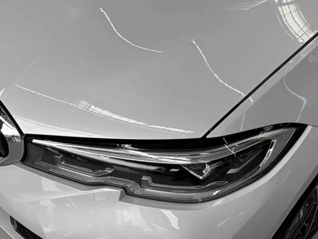 BMW 3 Series 2021 — фото 15