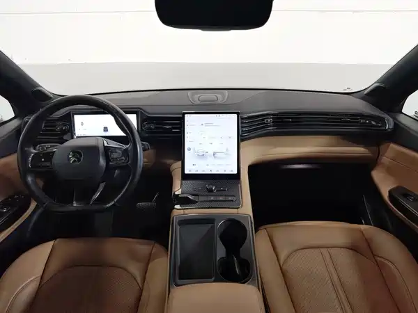 NIO ES6 2021
