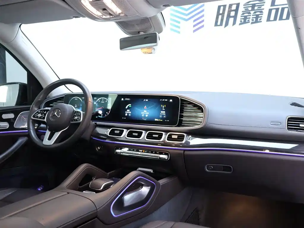 Mercedes-Benz GLE 2020 — фото 19