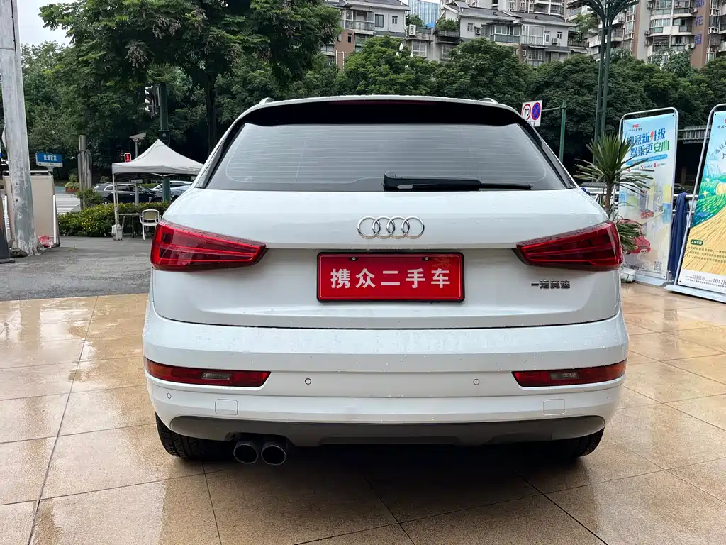 Audi Q3 2017 — фото 13