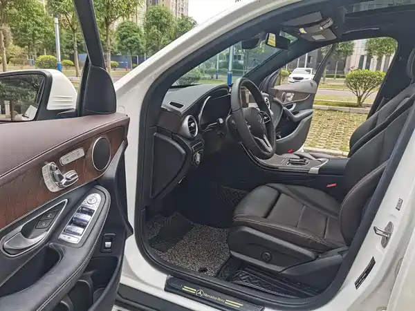 Mercedes-Benz GLC 2022
