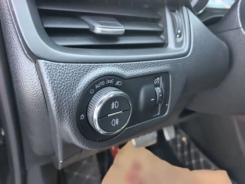 Buick Envision Plus 2014 — фото 18