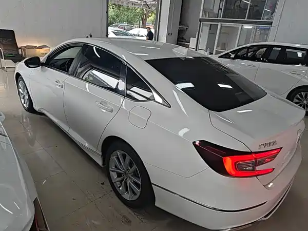 Honda Accord 2022