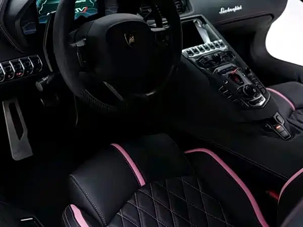 Lamborghini Aventador 2011
